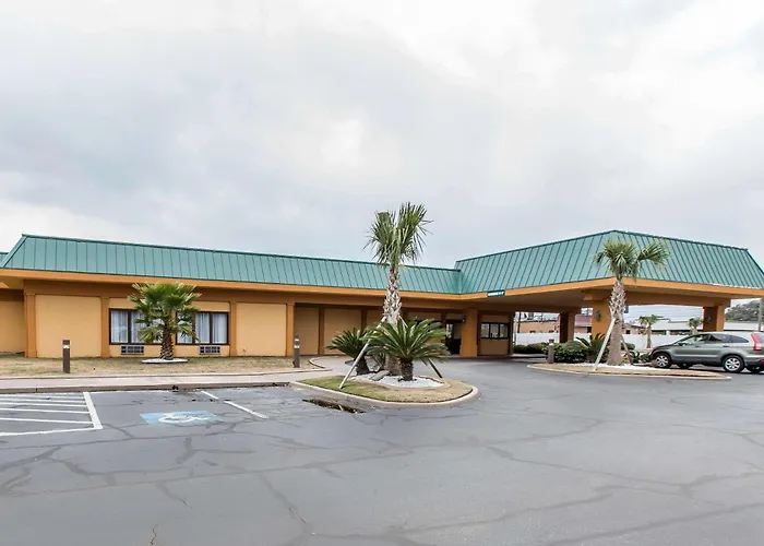 Quality Inn Savannah Midtown