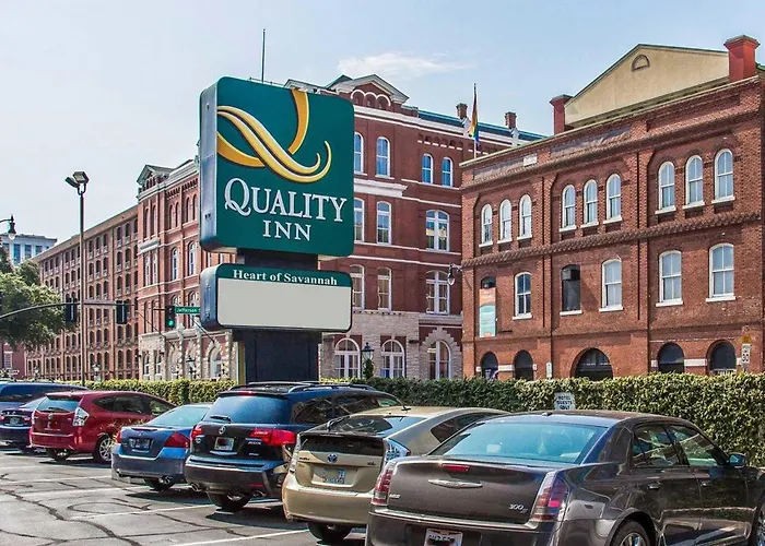 Quality Inn Savannah Historic District