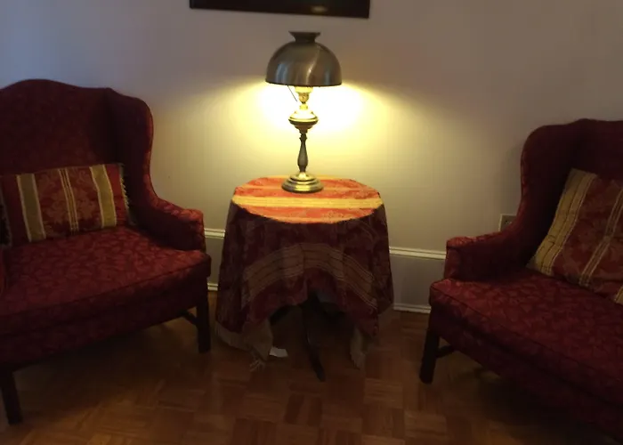 The Confederate House Hotel Savannah