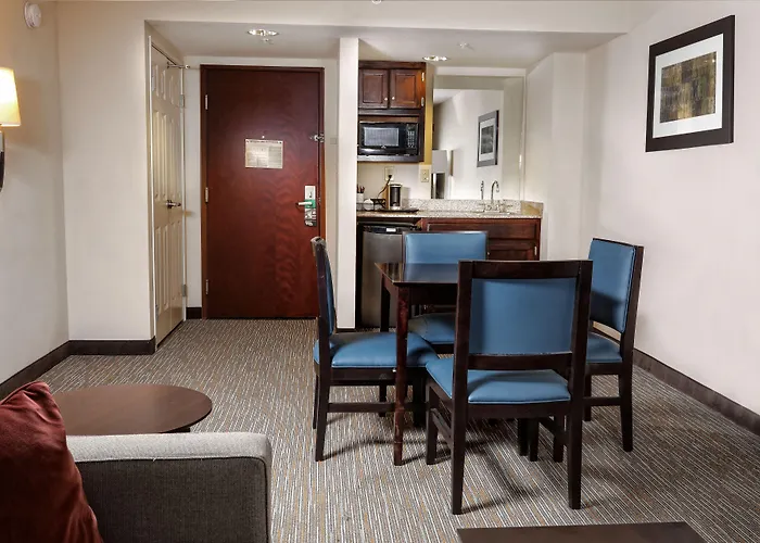 Wingate By Wyndham Savannah Pooler