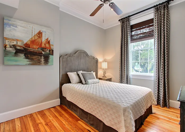 The Suites At Bay Savannah