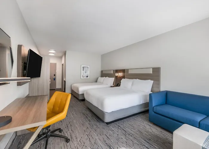 Holiday Inn Express Savannah - Gateway By Ihg